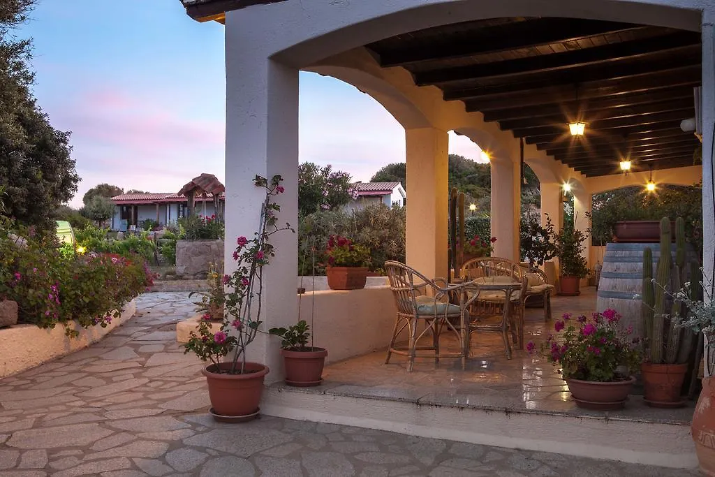 Alloggio per agriturismo Agriturismo Nuraghe Tuttusoni Aglientu Italia